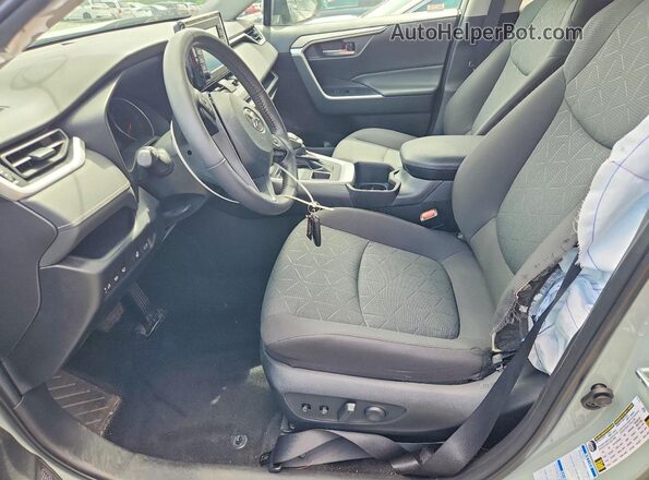 2T3P1RFV9NW318737 2022 TOYOTA RAV4 Gray Front interior view