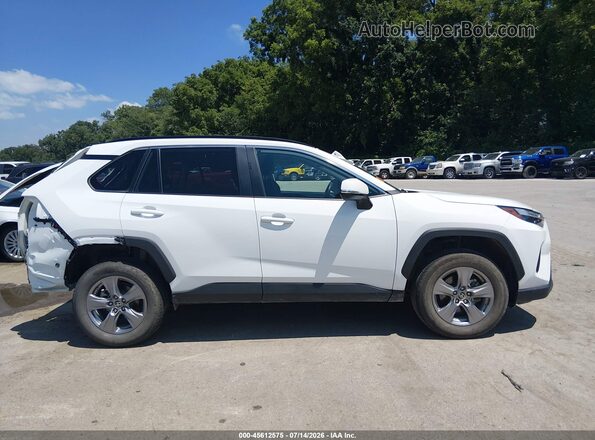 2T3P1RFV9RC490628 2024 TOYOTA RAV4 White Սալոնի 360 աստիճան տեսք