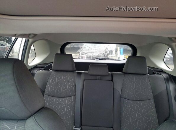 2T3P1RFVXMC152244 2021 TOYOTA RAV4 White Widok tylnych siedzeń