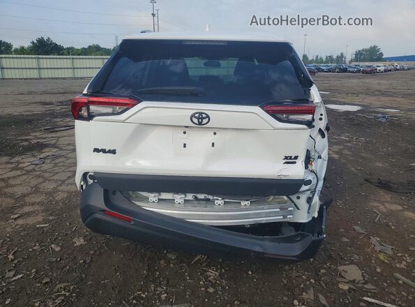 2T3P1RFVXNC284812 2022 TOYOTA RAV4 White Вид ззаду