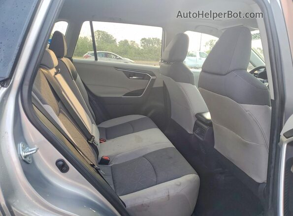 2T3P1RFVXPC357194 2023 TOYOTA RAV4 Серебряный Вид задней части салона