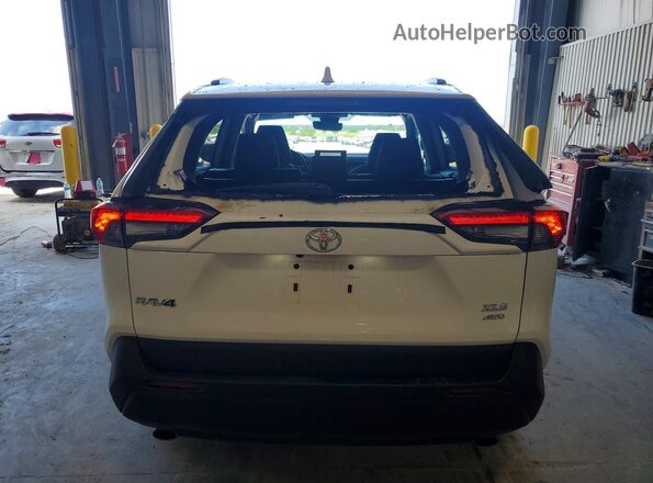 2T3P1RFVXPW348753 2023 TOYOTA RAV4 White უკანა ხედი