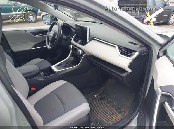 2T3P1RFVXPW395541 2023 TOYOTA RAV4 Green Widok wnętrza z przodu