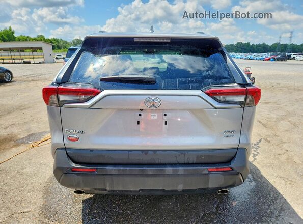 2T3P1RFVXRW425575 2024 TOYOTA RAV4 Silver უკანა ხედი