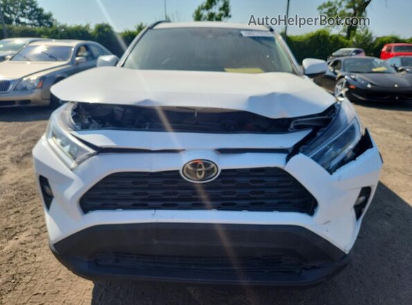 2T3R1RFV1KC045766 2019 TOYOTA RAV4 White Vista frontal