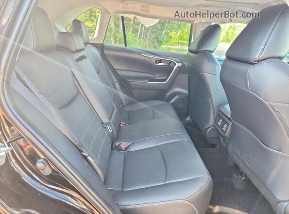 2T3R1RFV6SC556163 2025 TOYOTA RAV4 Black Вид задньої частини салону