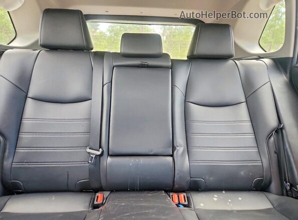 2T3R1RFV9RC483557 2024 TOYOTA RAV4 Black Vista de los asientos traseros