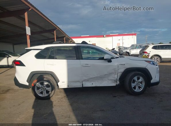 2T3R6RFV9MW016857 2021 TOYOTA RAV4 HYBRID White Front view