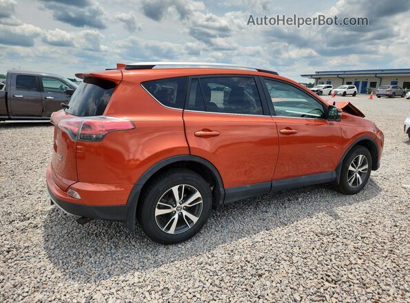 2T3RFREV0GW499208 2016 TOYOTA RAV4 Orange Tył prawy
