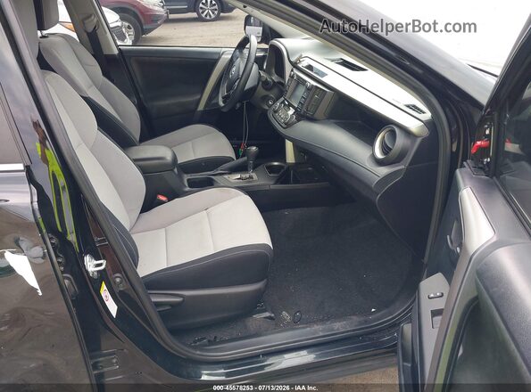 2T3RFREV0HW562177 2017 TOYOTA RAV4 Black Вид салону спереду