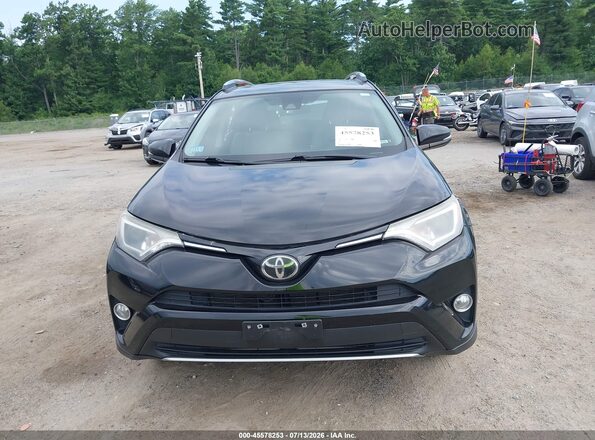 2T3RFREV0HW562177 2017 TOYOTA RAV4 Black Вид задньої частини салону