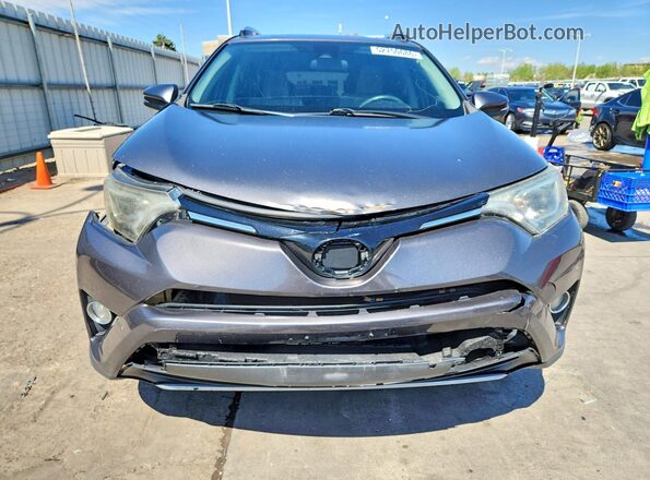 2T3RFREV1HW684322 2017 TOYOTA RAV4 Gray Вид спереду