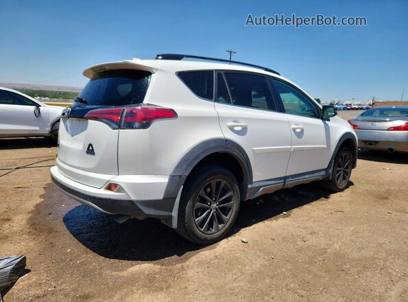 2T3RFREV1JW709967 2018 TOYOTA RAV4 White Задня права чверть