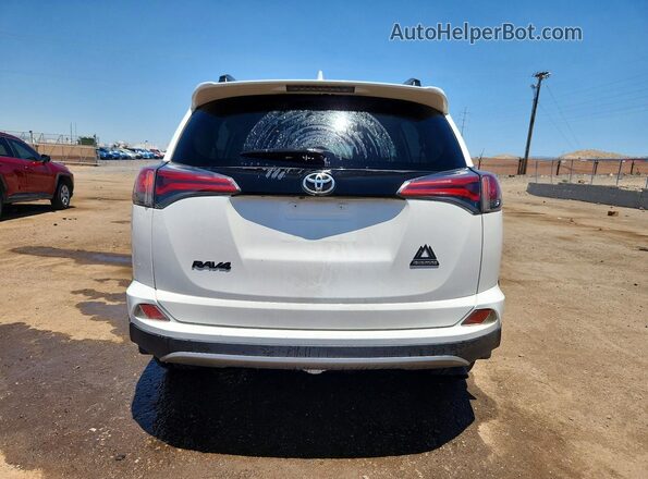 2T3RFREV1JW709967 2018 TOYOTA RAV4 White Вид ззаду