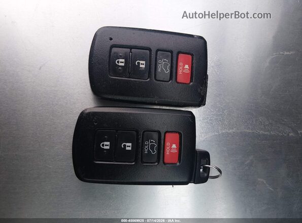 2T3RFREV1JW762040 2018 TOYOTA RAV4 Black Առջևի վահանակի տեսք