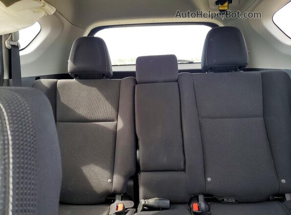 2T3RFREV1JW784894 2018 TOYOTA RAV4 Black Հետևի նստատեղերի տեսք