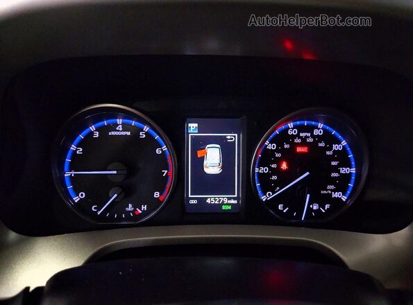 2T3RFREV1JW830045 2018 TOYOTA RAV4 Gray ხელსაწყოთა პანელის ხედი
