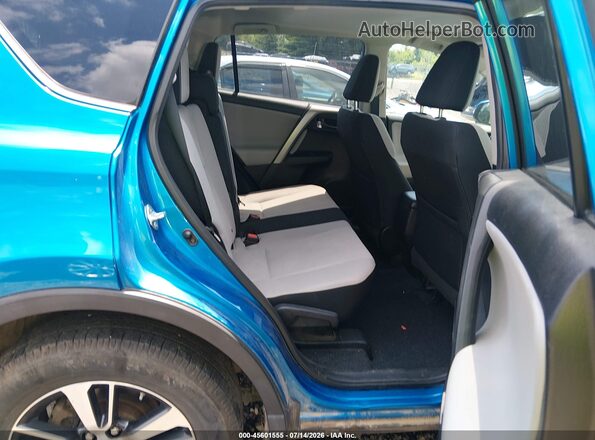 2T3RFREV2HW598811 2017 TOYOTA RAV4 Blue Vista de la etiqueta del VIN