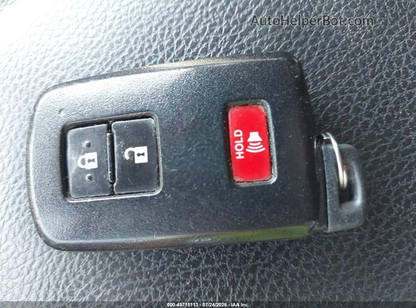 2T3RFREV2HW662541 2017 TOYOTA RAV4 Black წინა პანელის ხედი