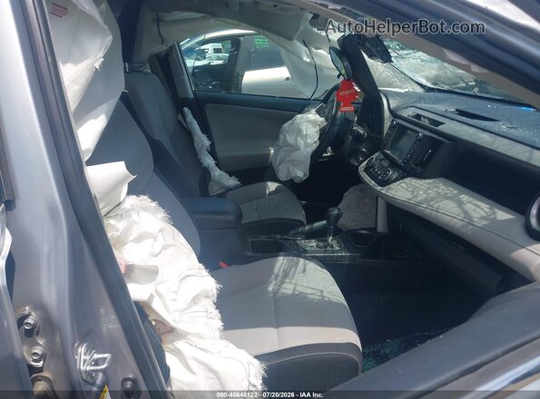 2T3RFREV3HW633873 2017 TOYOTA RAV4 Silver Սալոնի դիմացի տեսք