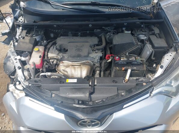 2T3RFREV3HW633873 2017 TOYOTA RAV4 Silver Հետևի տեսք