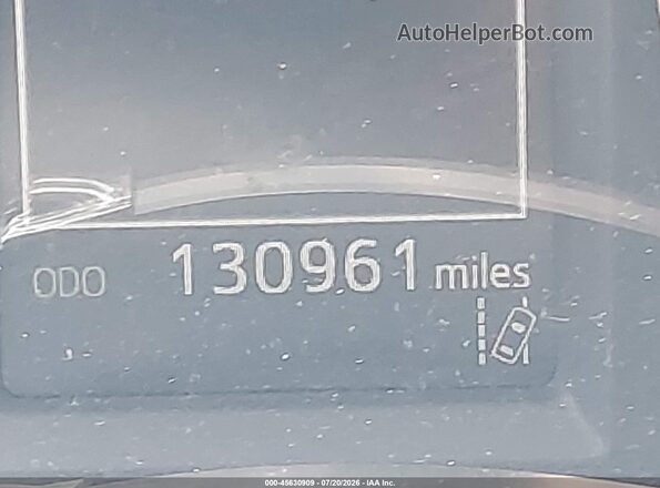 2T3RFREV3JW751704 2018 TOYOTA RAV4 Silver 