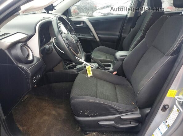 2T3RFREV4HW596784 2017 TOYOTA RAV4 Silver Widok wnętrza z przodu