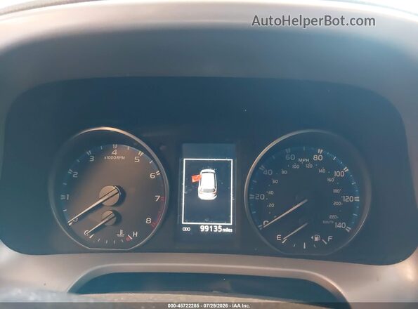 2T3RFREV4JW750707 2018 TOYOTA RAV4 Черный Вид задних сидений