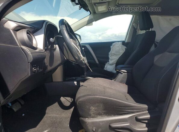 2T3RFREV5GW427288 2016 TOYOTA RAV4 Silver Front interior view