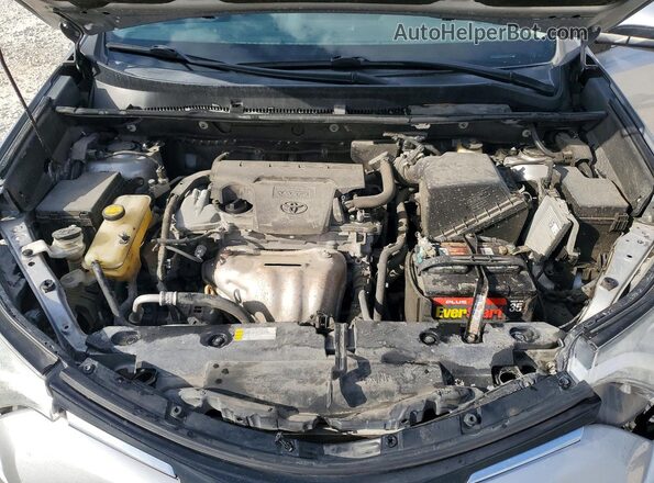 2T3RFREV5JW791475 2018 TOYOTA RAV4 Silver ძრავის განყოფილების ხედი