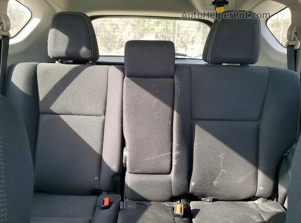 2T3RFREV5JW791475 2018 TOYOTA RAV4 Silver უკანა სავარძლების ხედი