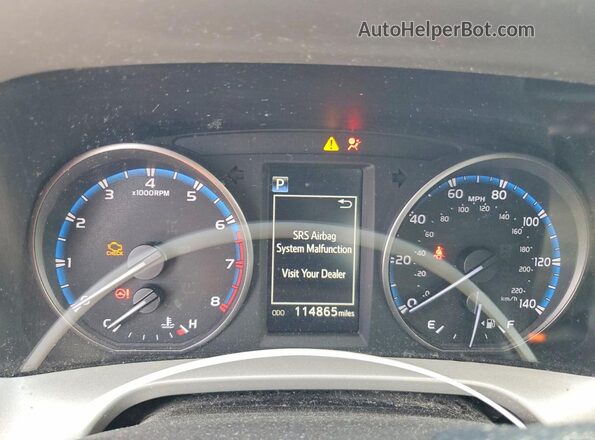 2T3RFREV5JW791475 2018 TOYOTA RAV4 Silver ხელსაწყოთა პანელის ხედი