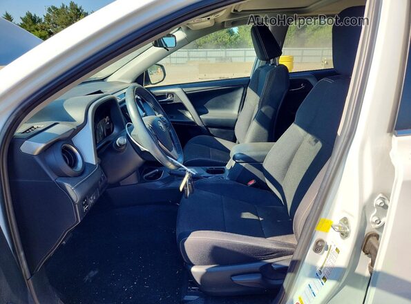 2T3RFREV5JW856809 2018 TOYOTA RAV4 White Vista interior delantera