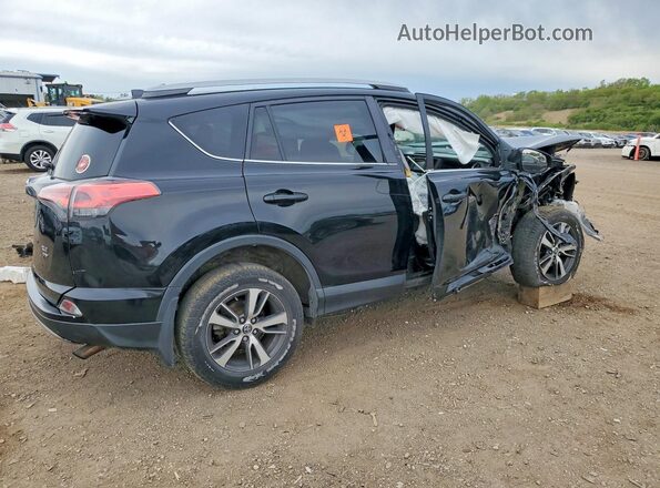 2T3RFREV6HW624004 2017 TOYOTA RAV4 Black Задня права чверть