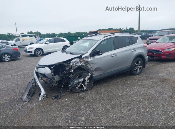2T3RFREV6HW689788 2017 TOYOTA RAV4 Серебряный Передняя левая четверть