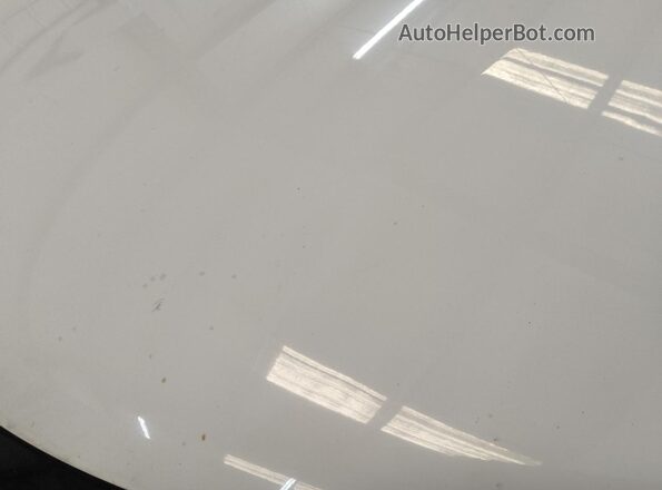 2T3RFREV6JW750787 2018 TOYOTA RAV4 White 