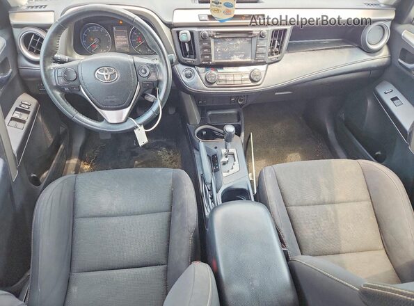 2T3RFREV6JW789802 2018 TOYOTA RAV4 Silver Вид панелі приладів
