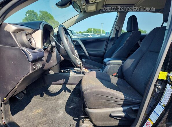 2T3RFREV6JW803195 2018 TOYOTA RAV4 Black Вид салону спереду