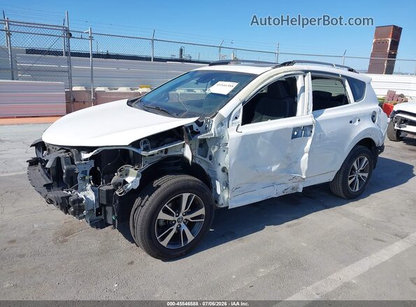 2T3RFREV6JW823687 2018 TOYOTA RAV4 White Przód lewy