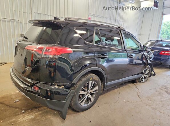 2T3RFREV7HW675981 2017 TOYOTA RAV4 Black Tył prawy