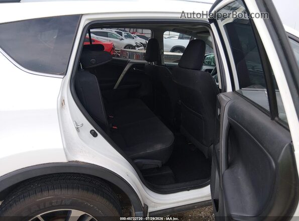 2T3RFREV8GW465565 2016 TOYOTA RAV4 White Widok naklejki z numerem VIN