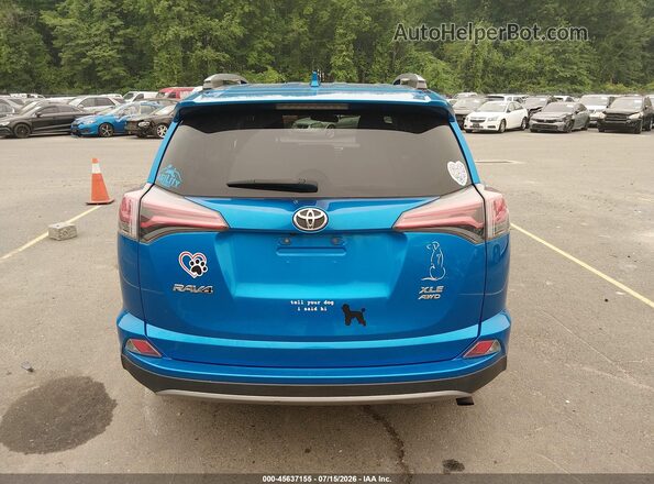2T3RFREV8HW552884 2017 TOYOTA RAV4 Blue 
