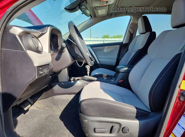 2T3RFREV8JW732307 2018 TOYOTA RAV4 Burgundy Front interior view