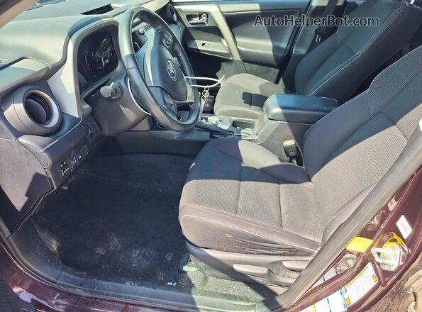 2T3RFREV8JW771608 2018 TOYOTA RAV4 Purple Front interior view
