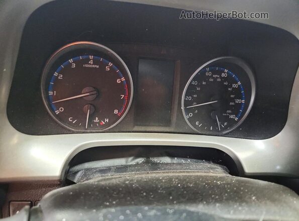2T3RFREV8JW783662 2018 TOYOTA RAV4 Black Սարքավորումների վահանակի տեսք