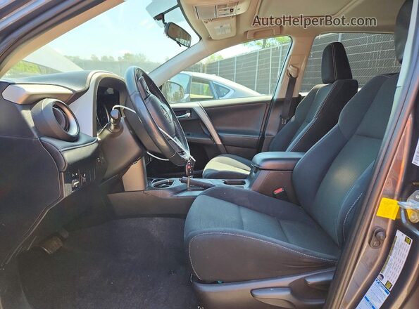 2T3RFREV9GW446572 2016 TOYOTA RAV4 Серый Вид салона спереди