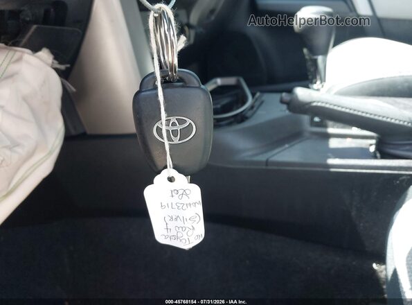 2T3RFREV9GW482732 2016 TOYOTA RAV4 Silver Vista del salpicadero