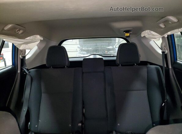 2T3RFREV9HW552263 2017 TOYOTA RAV4 Blue Vista de los asientos traseros