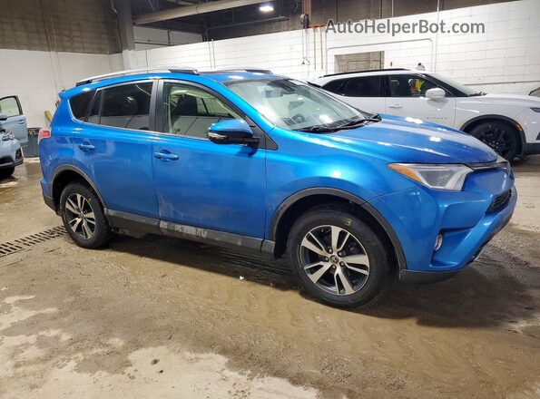 2T3RFREV9HW552263 2017 TOYOTA RAV4 Blue Delantero derecho
