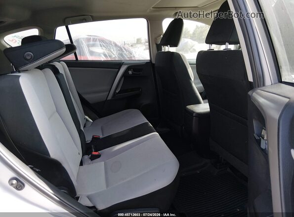 2T3RFREV9HW643260 2017 TOYOTA RAV4 Silver VIN կոդի պիտակի տեսք